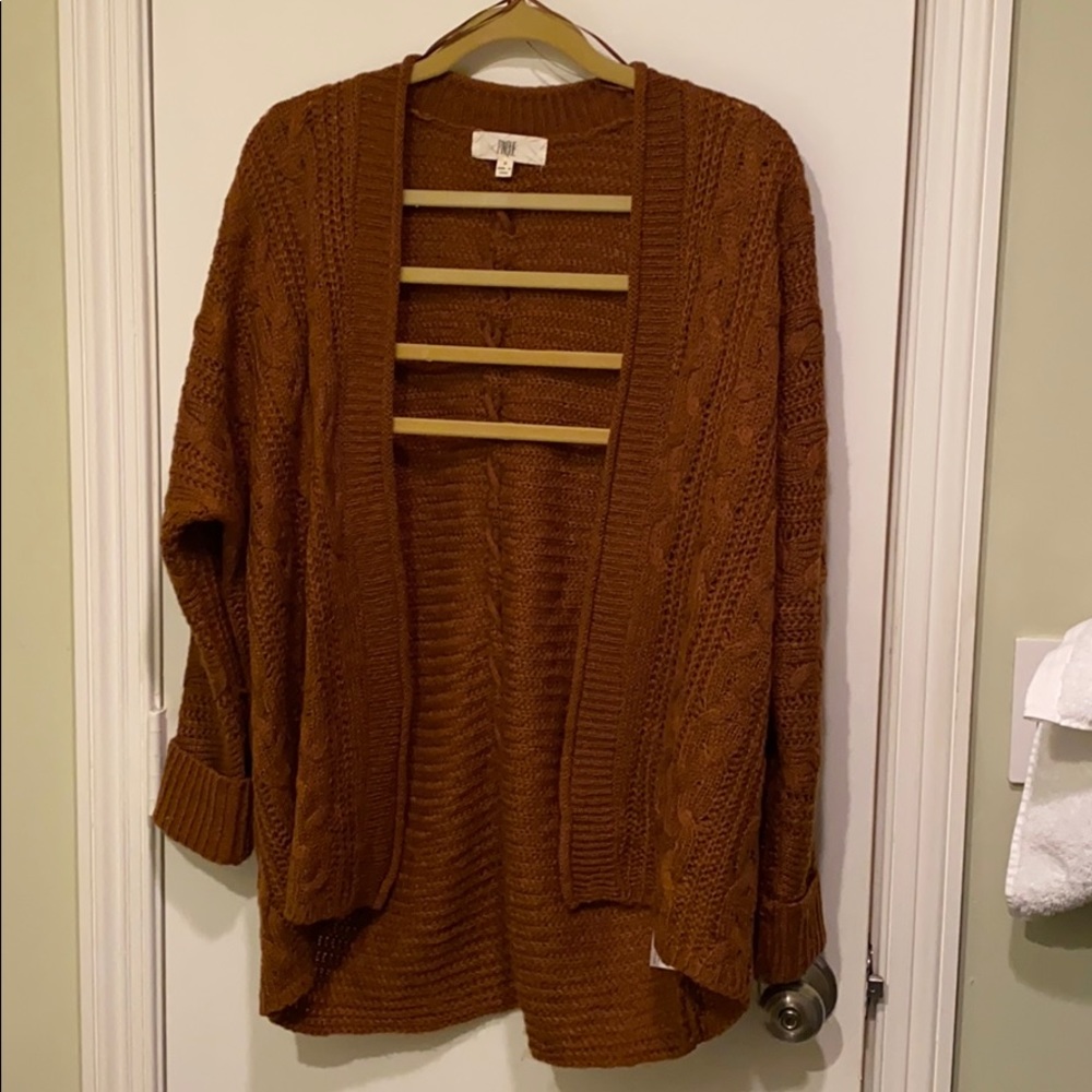 Super cozy brown knit sweater